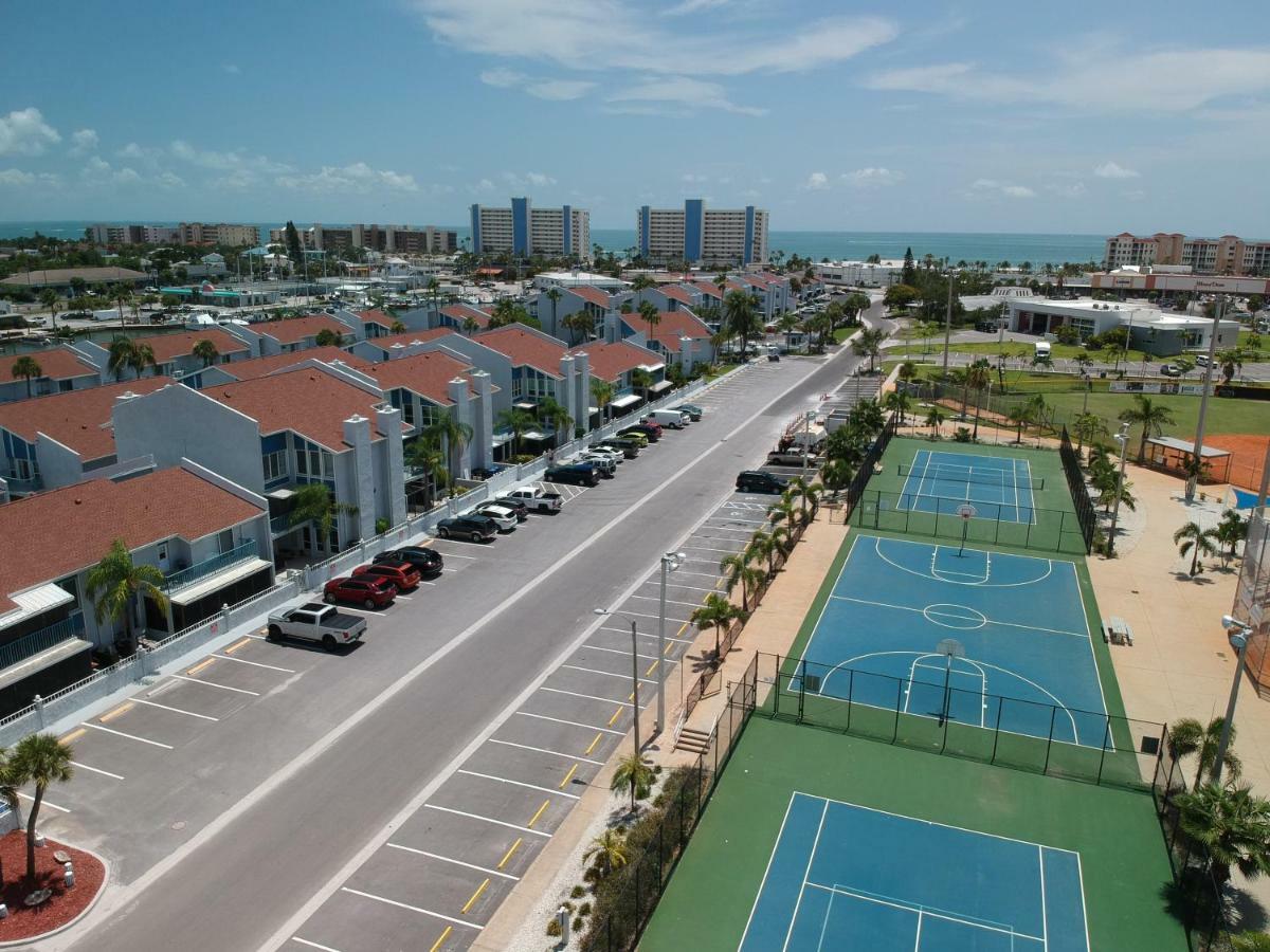 Madeira Beach Condo St. Pete Beach Exterior photo